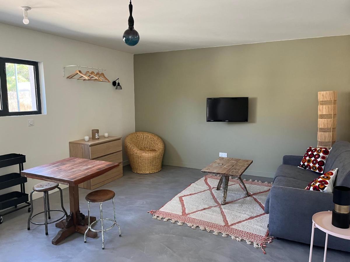 Apartament Studio Dans Les Alpilles Fontvieille Zewnętrze zdjęcie