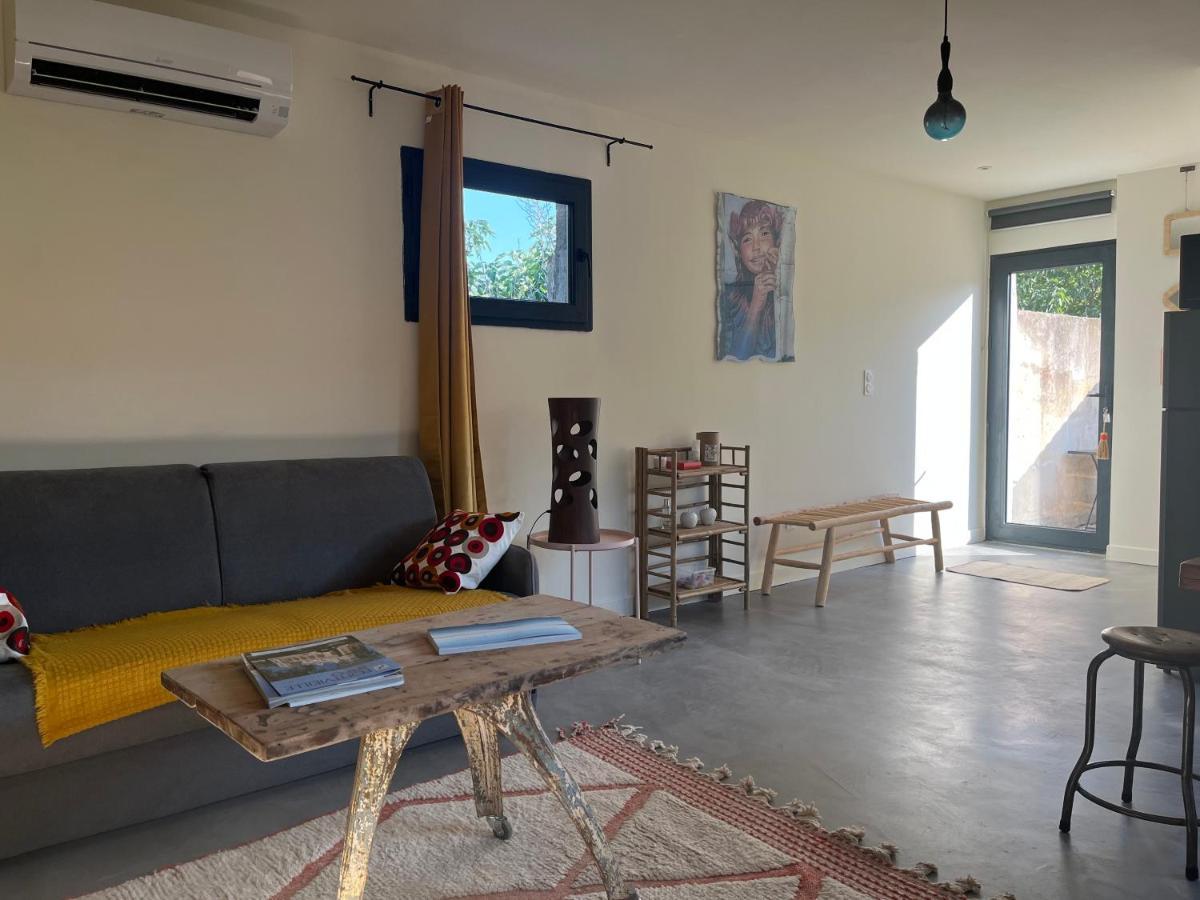 Apartament Studio Dans Les Alpilles Fontvieille Zewnętrze zdjęcie