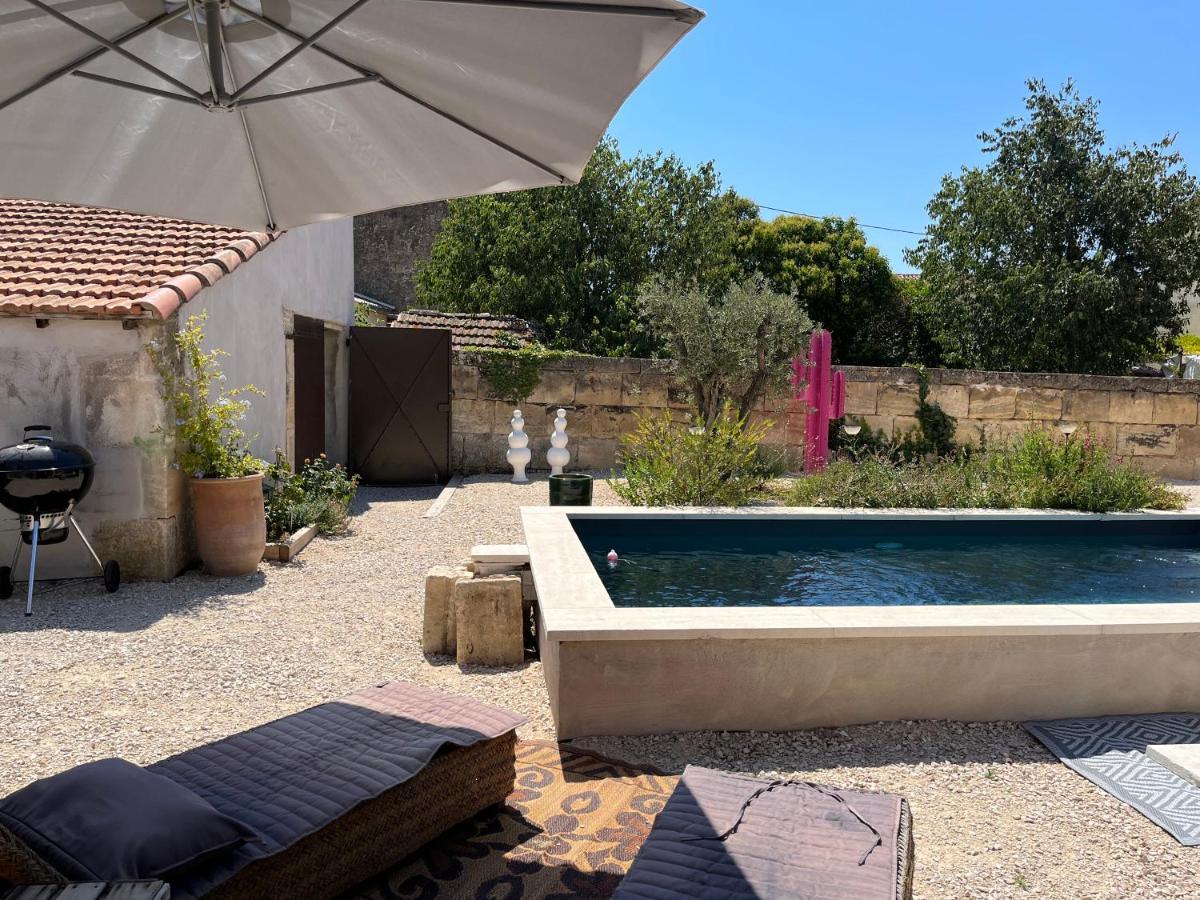 Apartament Studio Dans Les Alpilles Fontvieille Zewnętrze zdjęcie